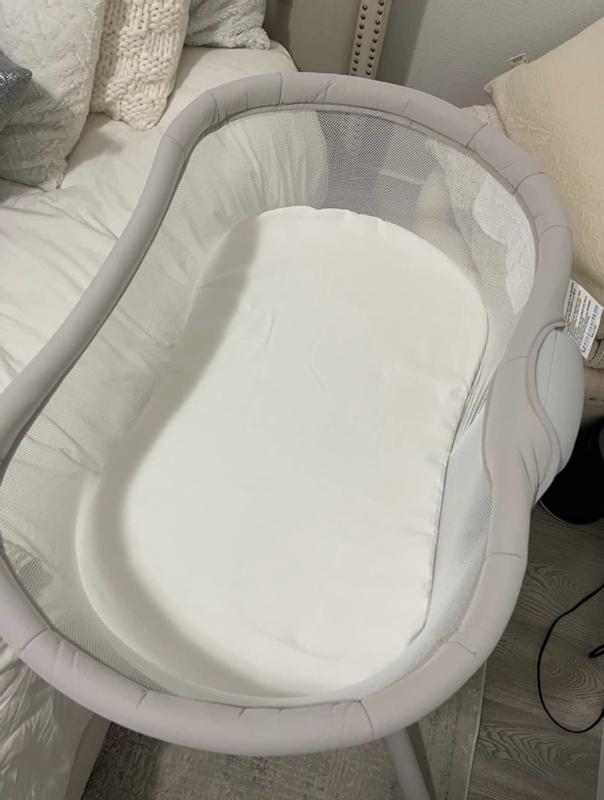 Customer carousel item 11.