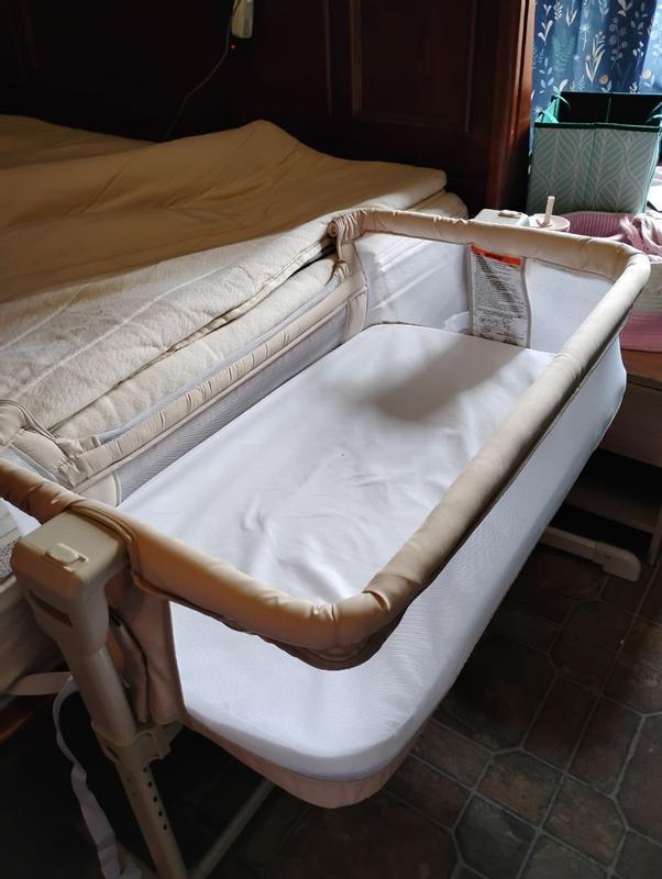 Customer carousel item 12.