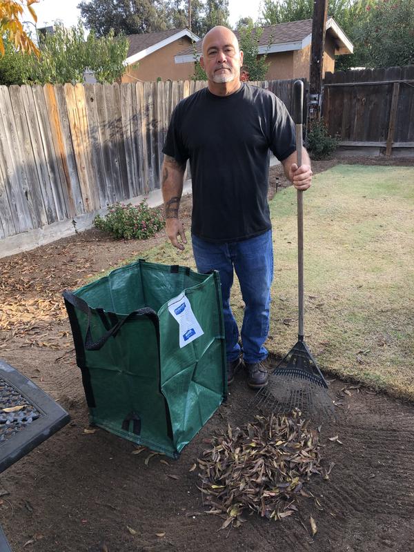 High and low handles convenient to carry