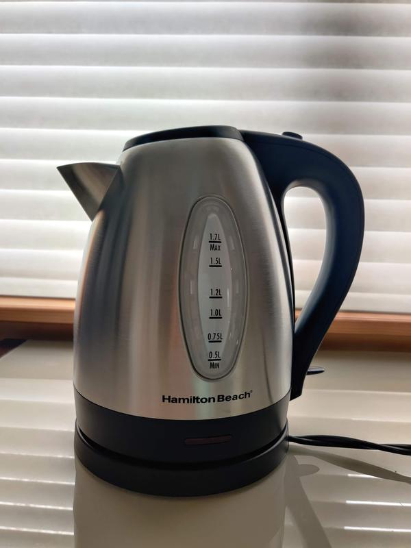 Hamilton Beach Electric Tea Kettle, Water Boiler & Heater, 1.7 Liter,  Cordless Serving, 1500 Watts for Fast Boiling, Auto-Shutoff and Boil-Dry  Protection, Stainless Steel (40880): Home & Kitchen 