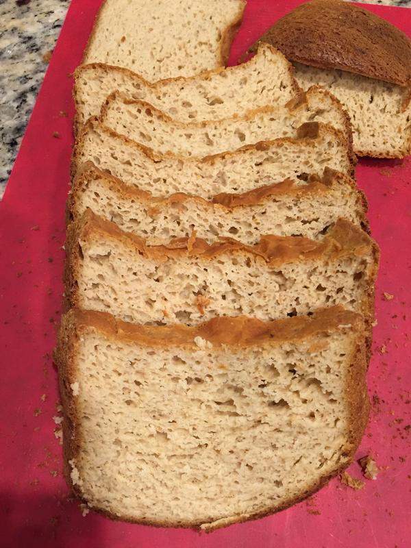 The final result, soft and yum GF bread!