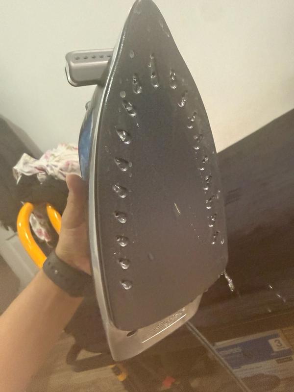 Customer carousel item 11.