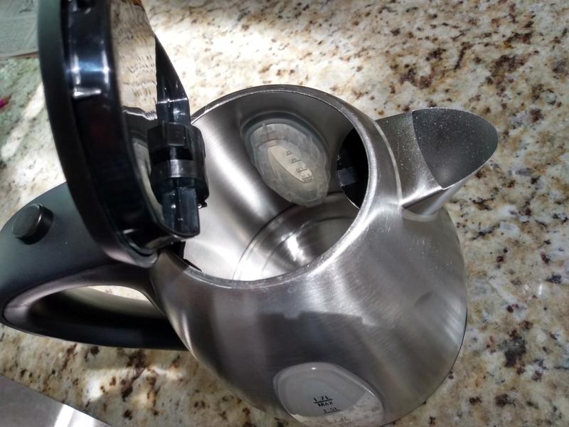 Hamilton Beach Electric Kettle (40880) In-depth Review