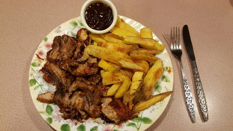 Ready to eat - after a few minutes in a hot oven to bake on the sauce