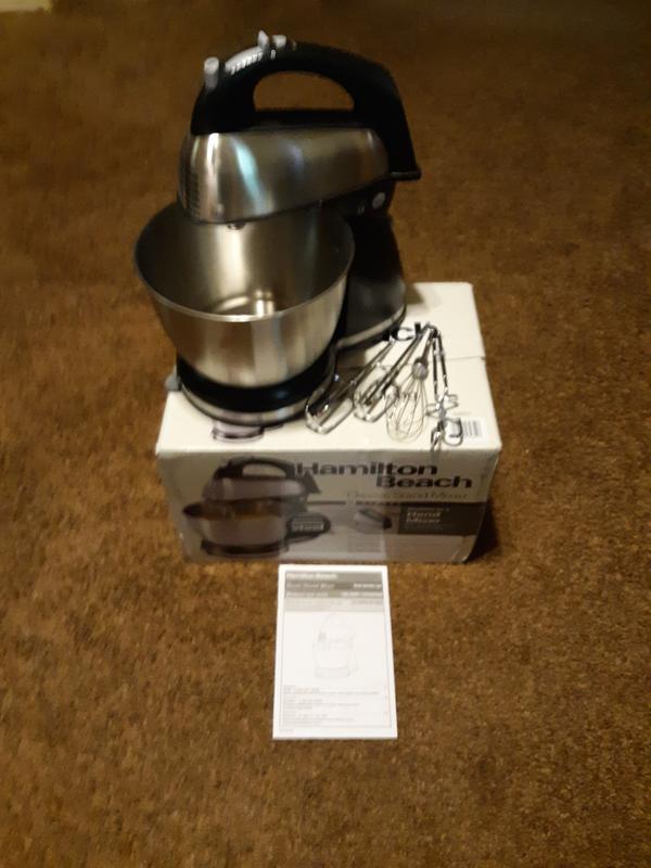  Hamilton Beach Classic Hand and Stand Mixer