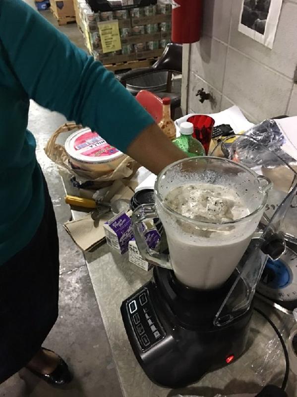 DELICIOUS COOKIE MILKSHAKE