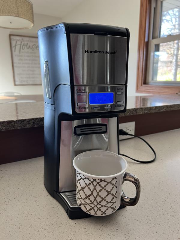 Review Hamilton Beach Brewstation Dispensing Coffee Maker 12 Cup Capacity 