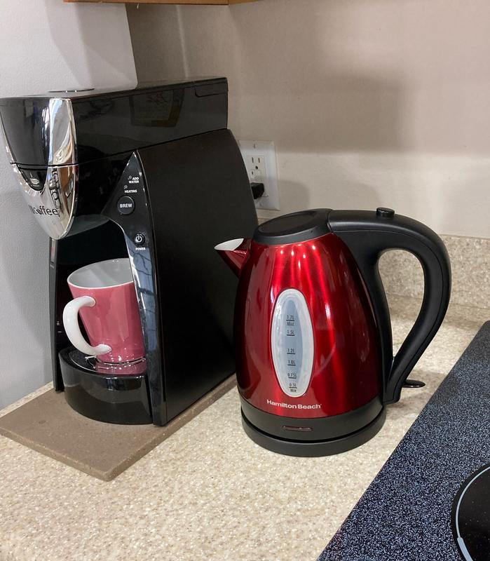 Betty Crocker Red Metallic 7-Cup Cordless Electric Kettle in the Water  Boilers & Kettles department at