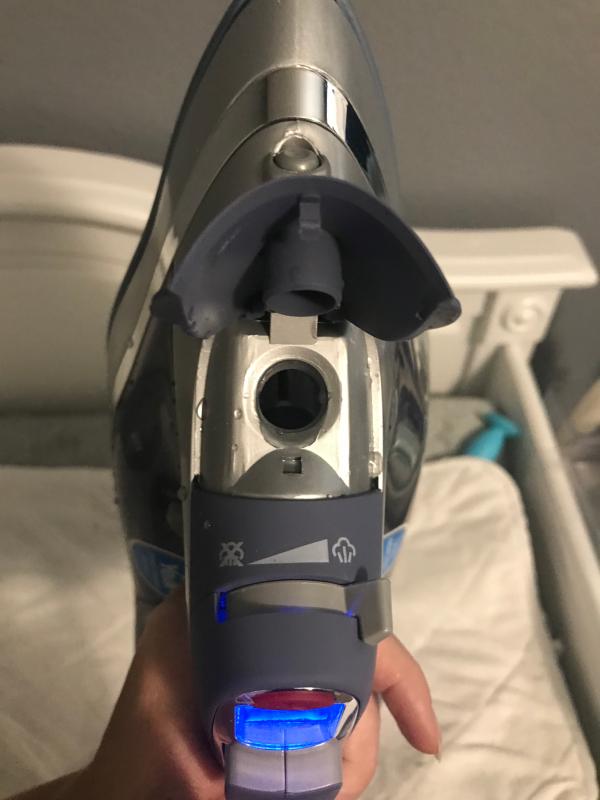 Adjustable steam and water filler