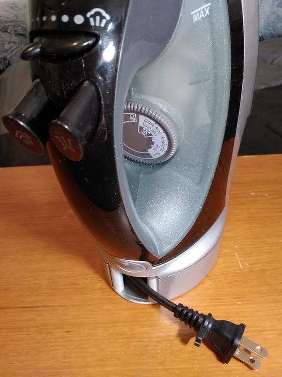 Water level, Temp Dial, Cord