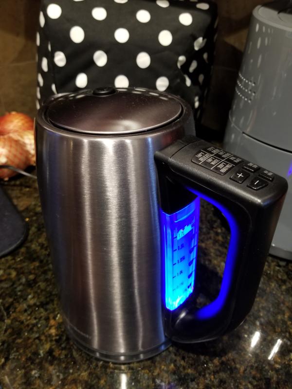 Blue light makes water level viewing easy. Notice water temp and keep warm options available.