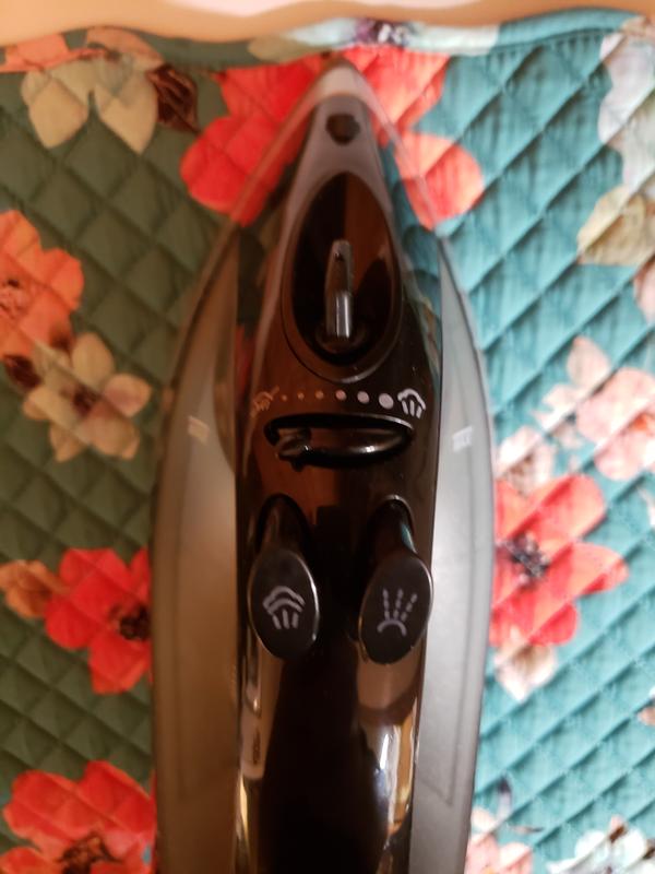 I love the placement of buttons, very user friendly.