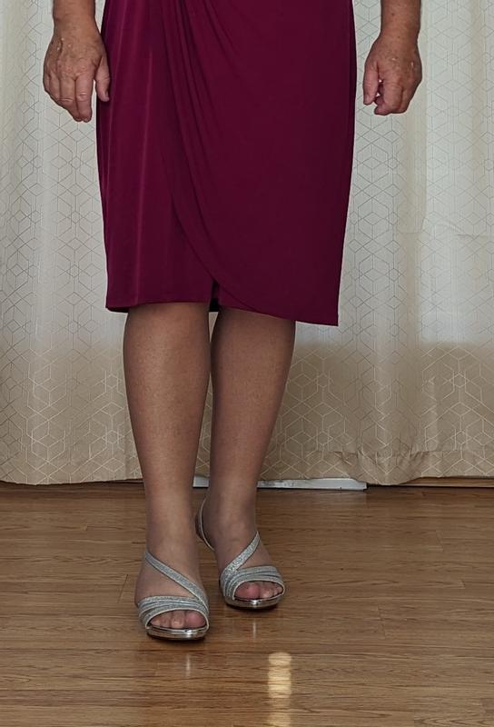 Hanes Curves Pantyhose, Barely There, 1X/2X