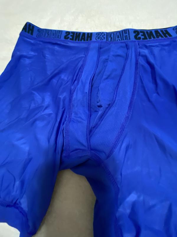 inside pouch shows 3 fabric cooling zones