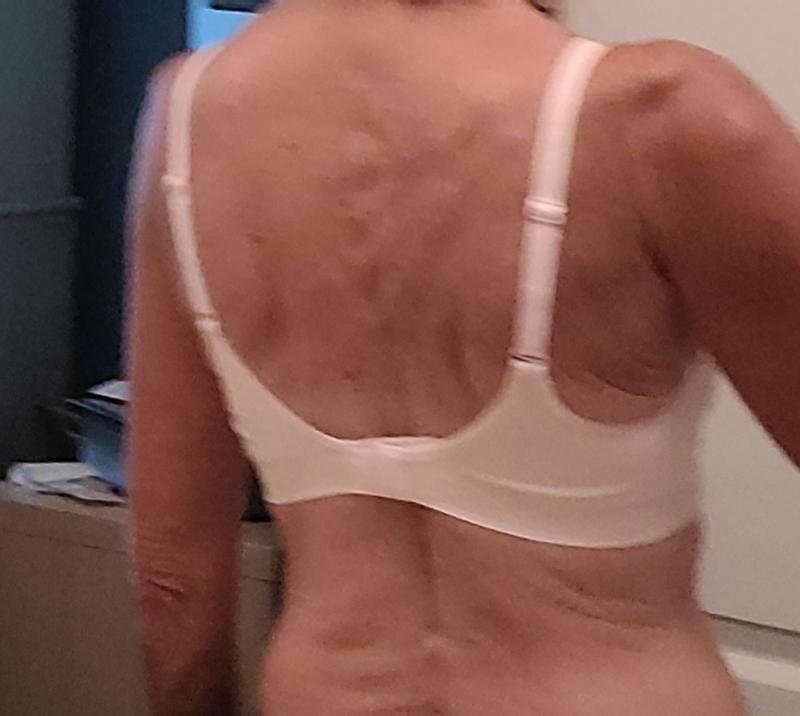 HANES ULTIMATE NO DIG SUPPORT WITH LIFT