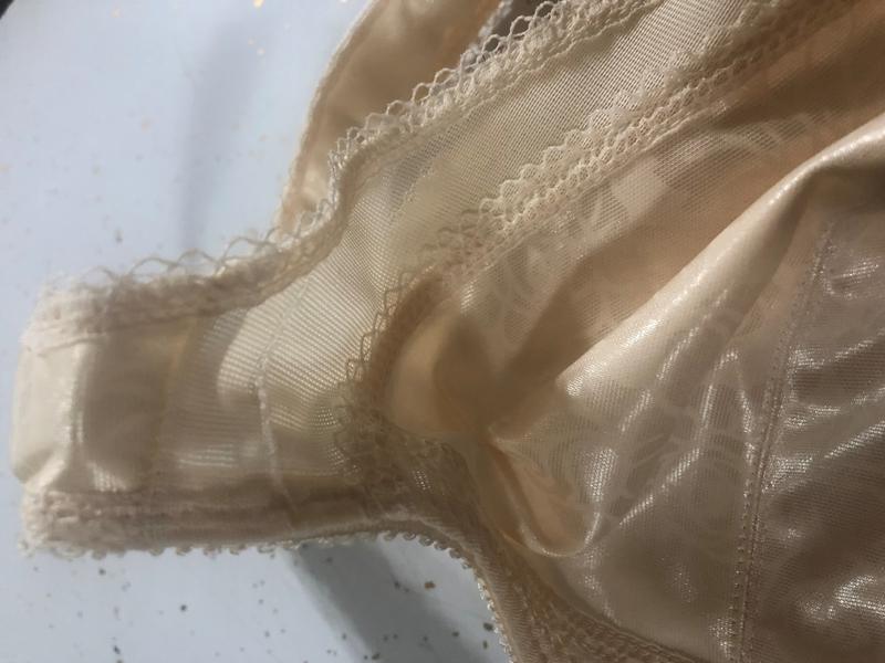 Left strap tear in the mesh part of the bra. I don't know if it was already there or happened after my only try on.