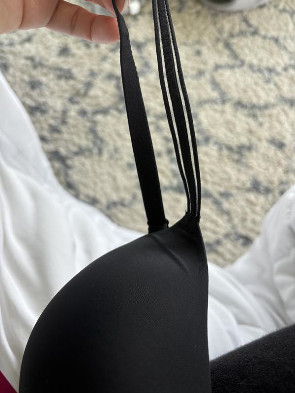 Love the strap design!