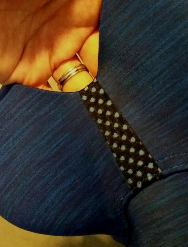 Lovely design with neatly sewn contrasting inserts.