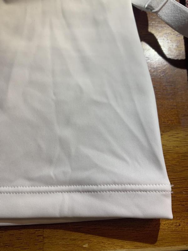 Smooth, soft fabric with exquisite sewing.