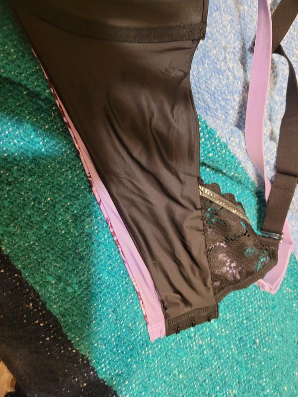 Shown labels with sizing and how band is equal. Same make and model. Only difference is color.