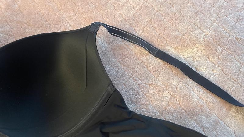 Front Strap Mesh Detail