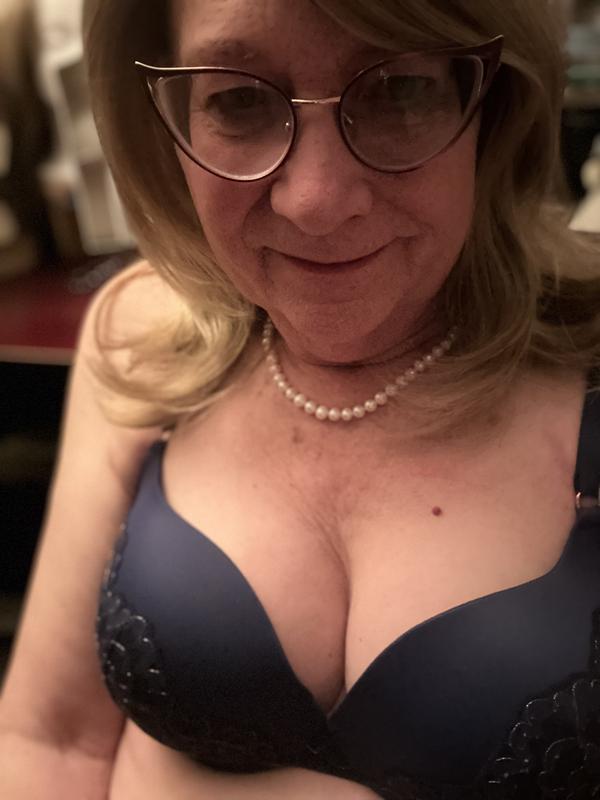 Cleavage and comfort