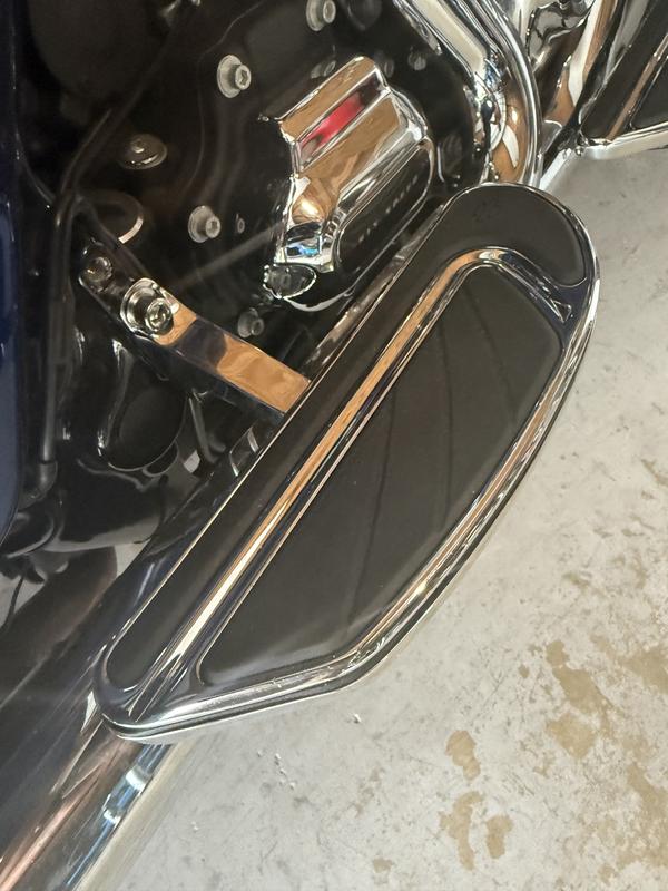 Passenger Footboard Support Kit 53070-00A | Harley-Davidson USA