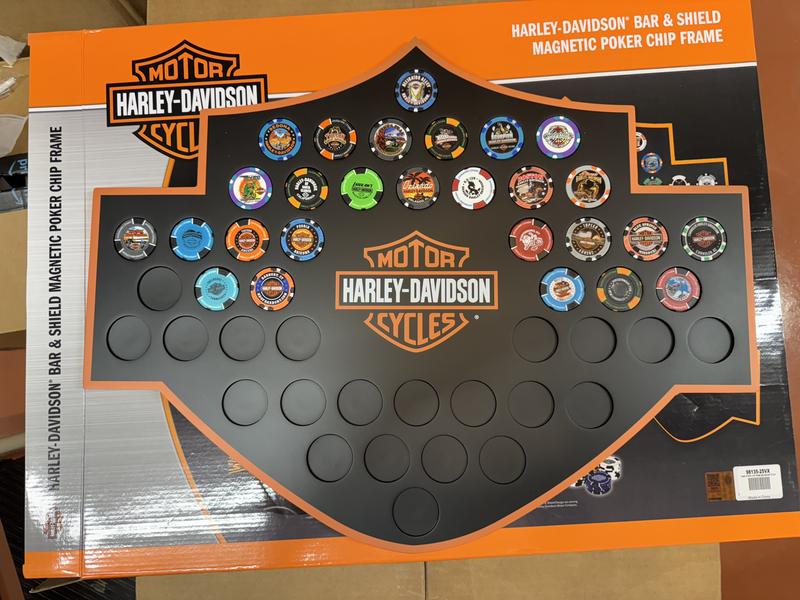 Lots of room for more poker chips.