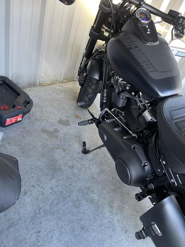 Wrinkle Black Narrow-Profile Derby Cover 25700972 | Harley