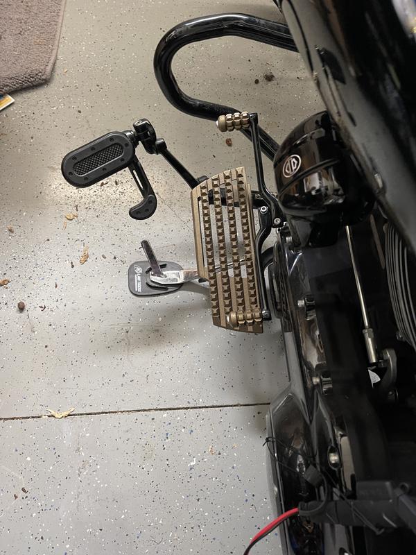 全国どこでも送料無料！ Dominion Shifter USA Harley-Davidson | 33600214 Peg パーカッション・打楽器