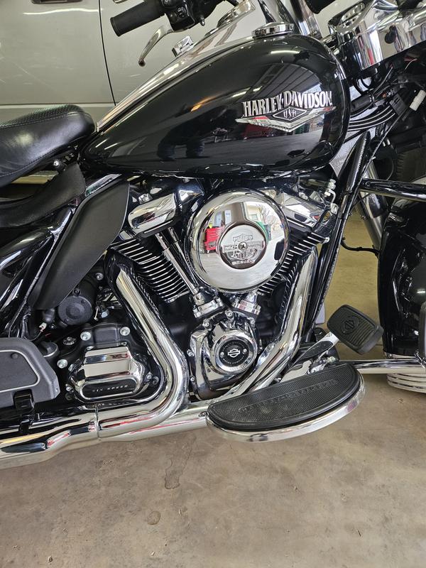 SE round air cleaner with old school cover