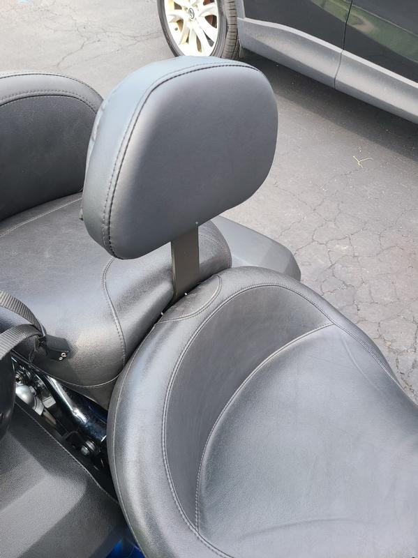 Bracket holding the seat exactly where i want jt to be.