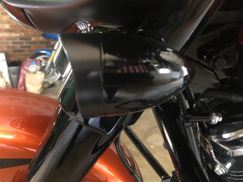 Not gloss black