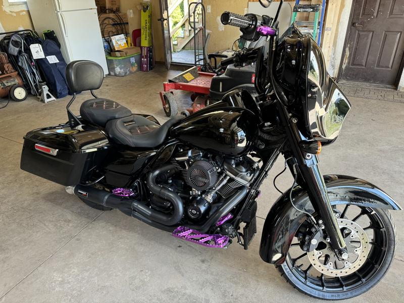 Street glide special