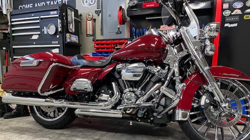 Screamin' Eagle High-Flow Exhaust System with Street Cannon Screamin' Eagle High-Flow Exhaust System with Street Cannon