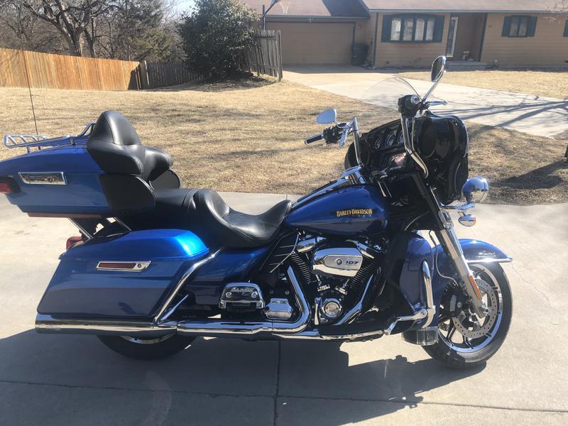 2017 Ultra Limited