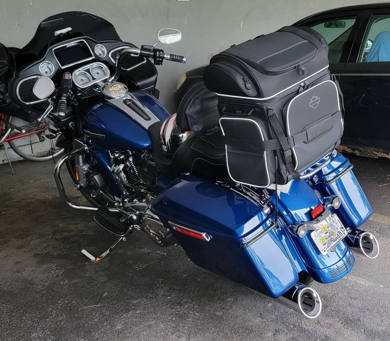 Onyx Premium Luggage Touring Bag 93300103 | Harley-Davidson USA