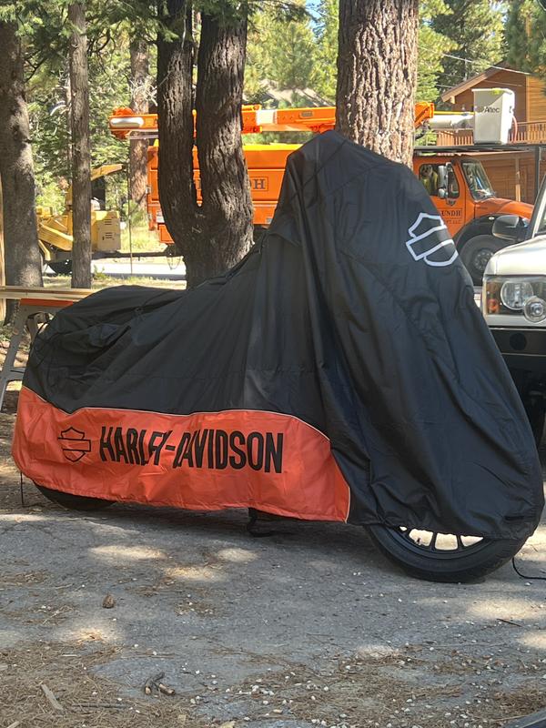 Indoor/Outdoor Motorcycle Cover 93100022 | Harley-Davidson USA