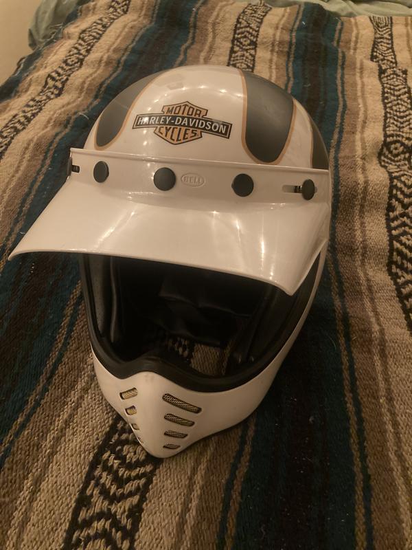 【Harley-Davidson】 ヘルメット ＳＴＩＮＧＥＲ  BELL Stinger B14 Full-Face Helmet - White | Harley-Davidson USA
