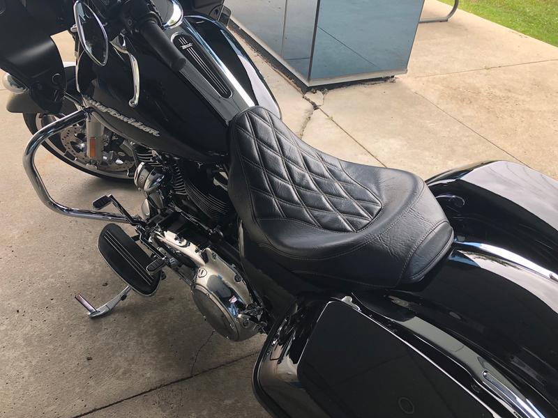 Solo seat, 2018 Road Glide
