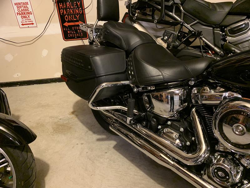 Chrome Saddlebag Guards 90201312 | Harley-Davidson USA