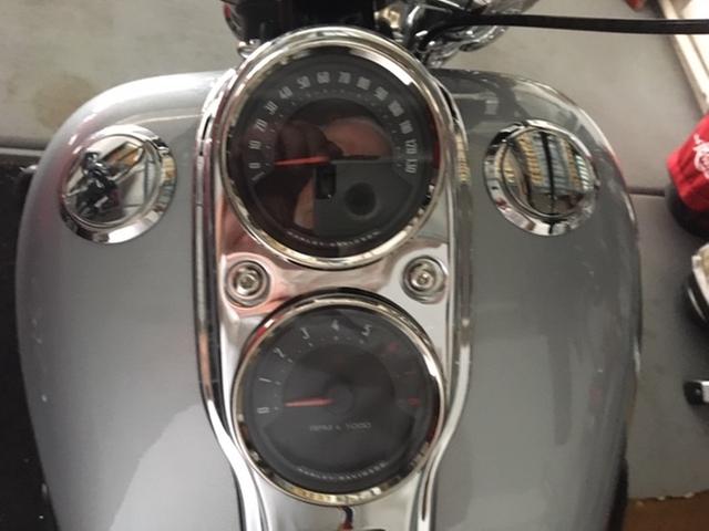 Flush Mount Gas Cap and Left Side Trim Piece