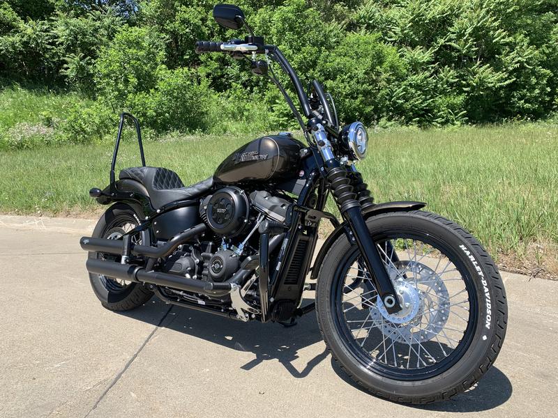 Standard Forward Control Kit 50700061 | Harley-Davidson USA