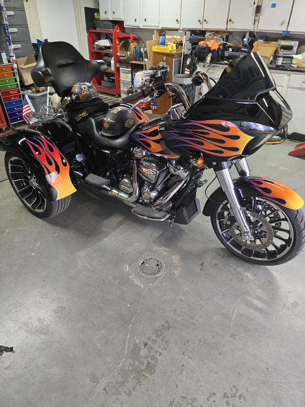 All the other stuff also, mirror's,  fuel cap cover, and the Bike, Hot Wheels