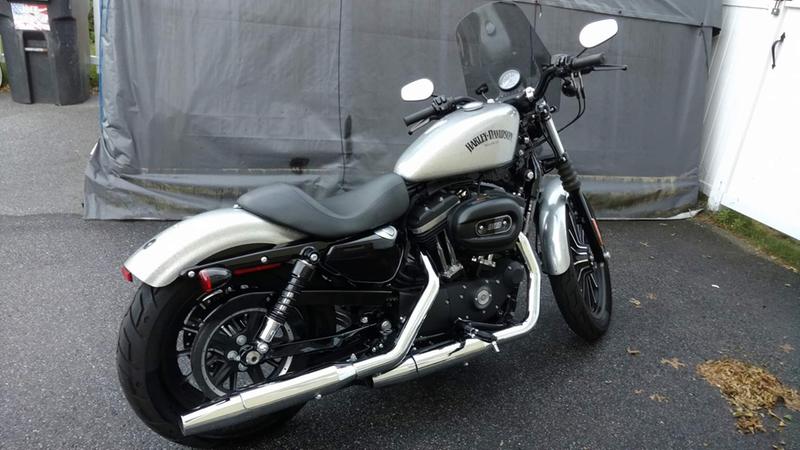 2015 Iron 883