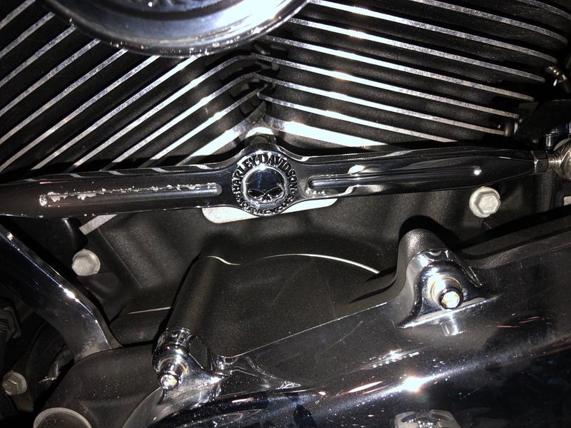 CHROME FLAKING ON LEFT GROOVE.