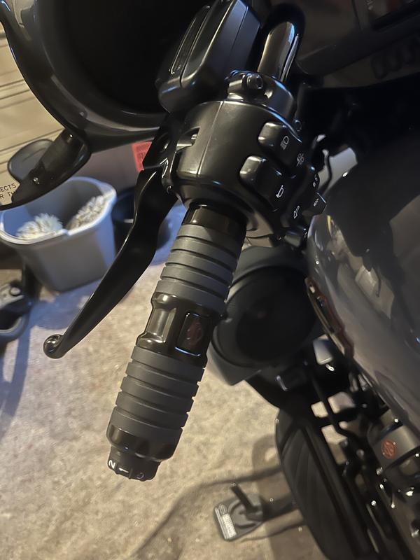 Kahuna grips, great looking and comfortable
