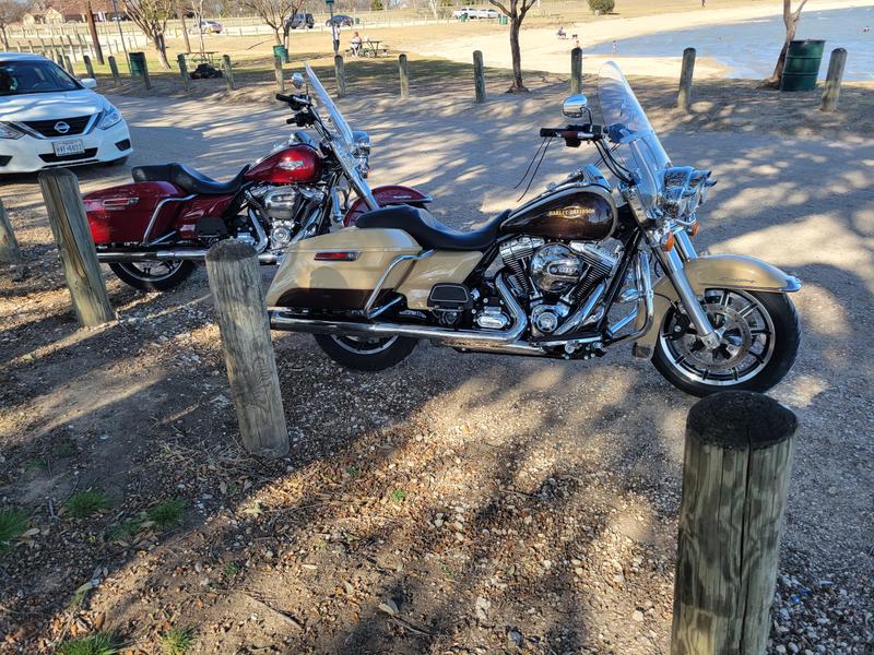 Great looking road king