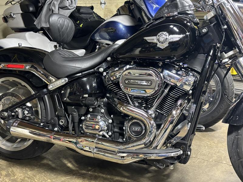 Screamin' Eagle Ventilator Air Cleaner Kit – Milwaukee-Eight
