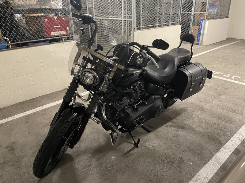 Onyx Premium Luggage Tank Bag 93300159 | Harley-Davidson USA
